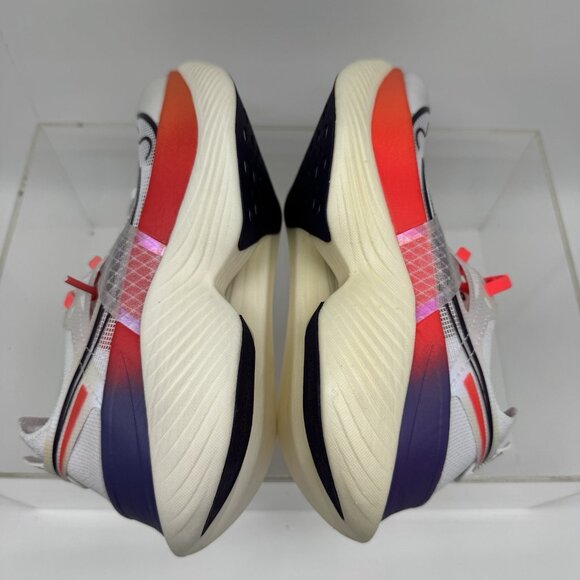 Brand New Saucony Endorphin Elite S10768-126 Red White Running Women’s Size 6.5 - Picture 9 of 10